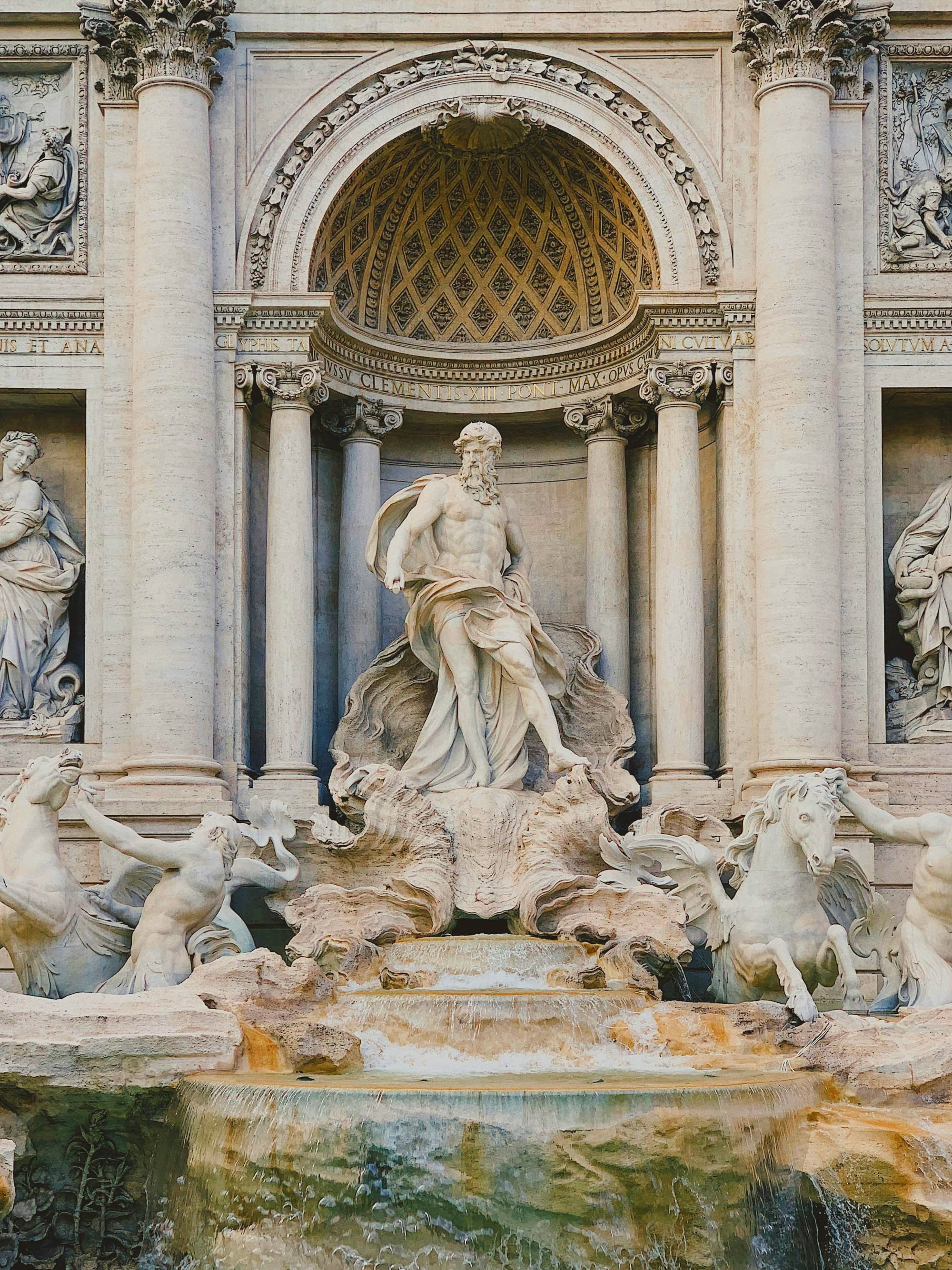 Trevi Fountain, Rome Italy